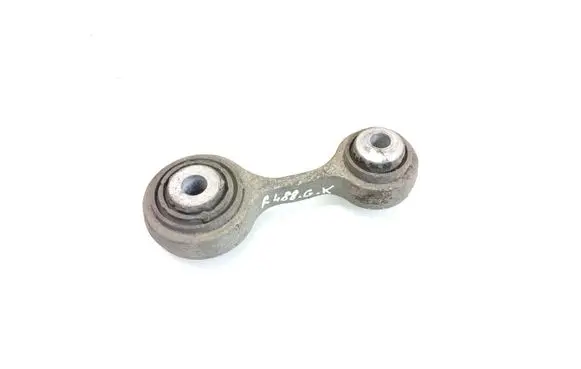 Rear control arm