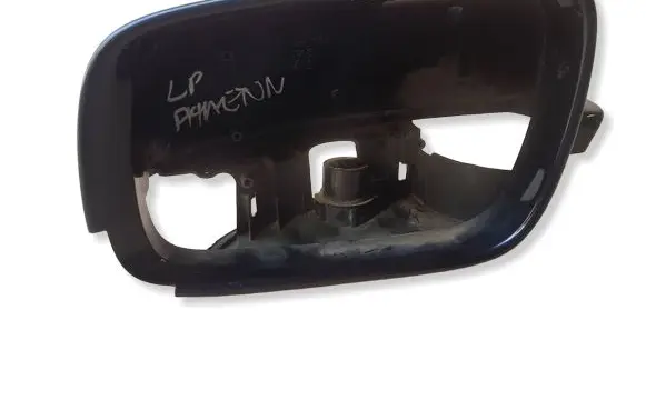 Volkswagen Phaeton Front door electric wing mirror