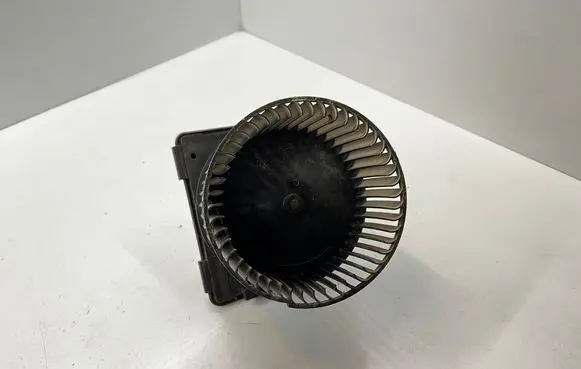 Opel Vectra B Heater fan/blower 653731J