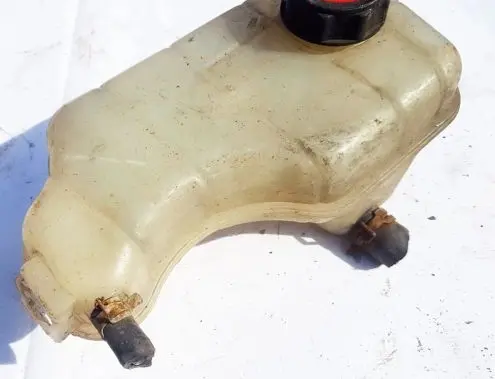 Coolant expansion tank/reservoir