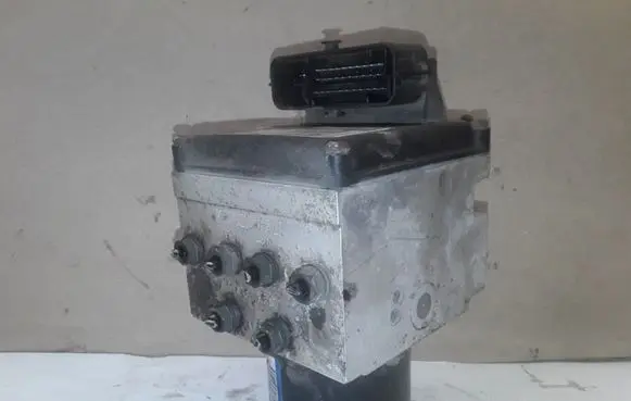 Volkswagen PASSAT CC ABS Pump 3C0614109P 16705905 HC81421164DEL