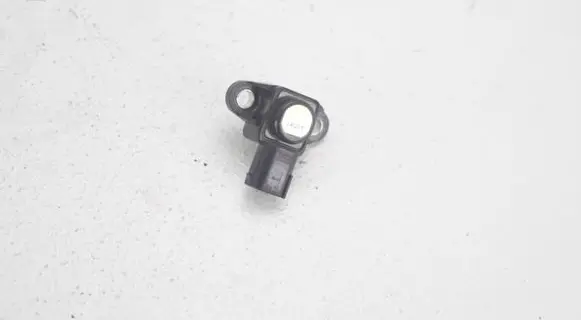 Mercedes-Benz GLA W156 Air pressure sensor A0051535028