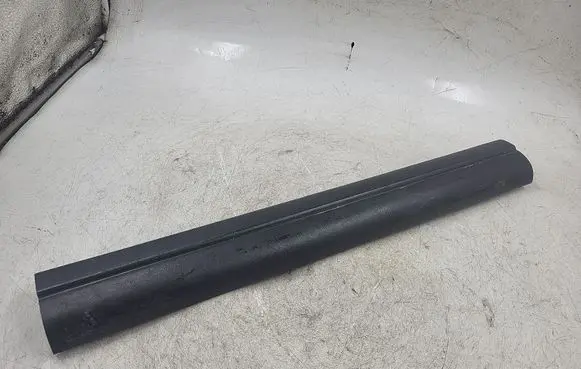 BMW 3 E46 Front sill trim cover 8201218