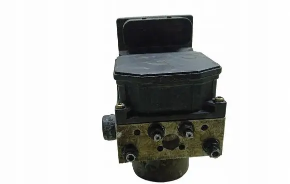 Audi A4 S4 B5 8D ABS Pump 0265225124 4B0614517G