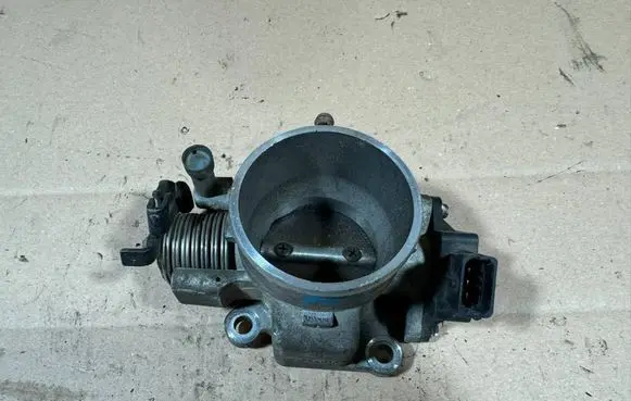 Hyundai Tucson JM Throttle valve 3510023701