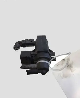 BMW 1 E81 E87 Turbo solenoid valve 70206301 780539101