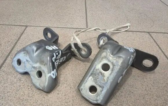 KIA Ceed Front door hinge set 