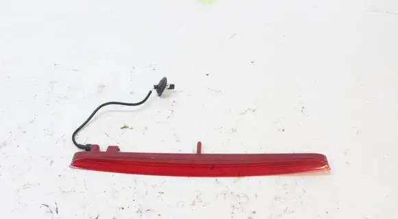Audi Q3 8U Third/center stoplight 8U0945097