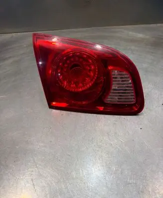 Hyundai Santa Fe Tailgate rear/tail lights 924052B0
