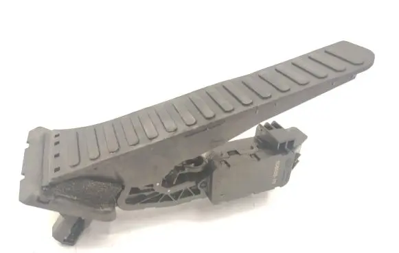 Volkswagen Caddy Accelerator throttle pedal 742028 00868970