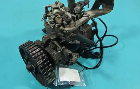 Seat Ibiza II (6k) Fuel injection high pressure pump 0460484127 IMPRK1500869