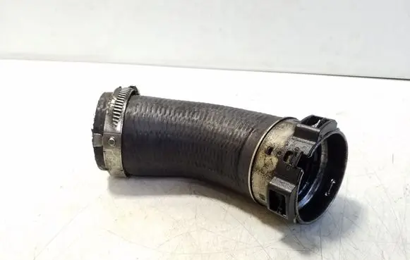 Land Rover Discovery Sport Intercooler hose/pipe
