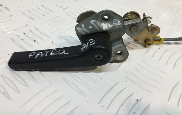 Nissan Patrol Y61 Tailgate interior release/open handle 