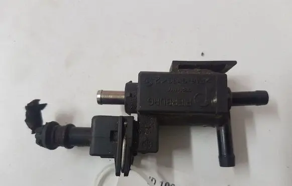 Opel Zafira A Vacuum valve 72244800