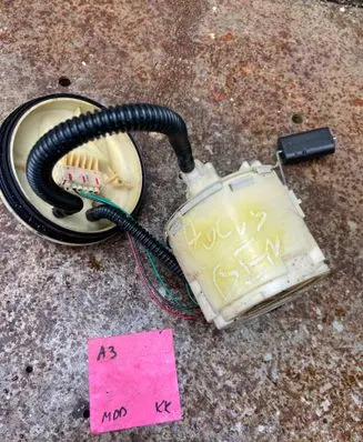 Ford Focus In-tank fuel pump B02160080 98APAJ