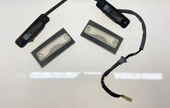 Subaru Outback Number plate light Vc02-016