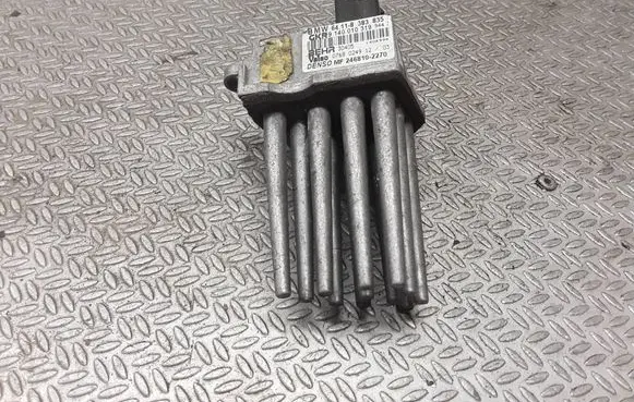 BMW 5 E39 Heater blower motor/fan resistor 64118383835 2468102270 9140010319