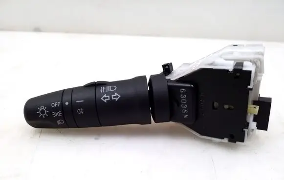 Nissan Note (E11) Wiper turn signal indicator stalk/switch 