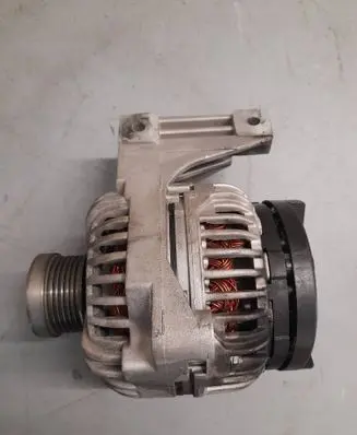 Volvo V70 Generator/alternator 8EL01242846 28006944