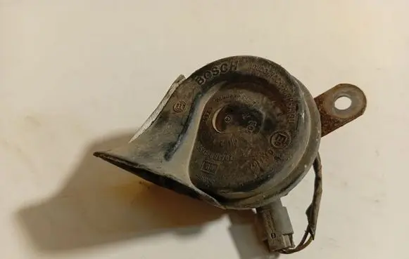Chrysler Voyager Horn signal