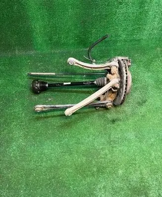 Audi Q7 4L Stub axle 