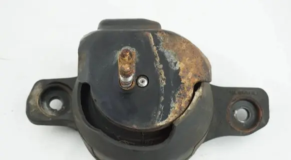 Subaru Outback Engine mount bracket 41022AG111