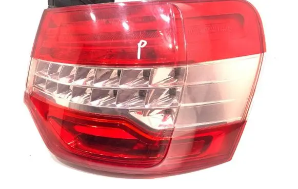 Citroen C5 Rear/tail lights 9681063680
