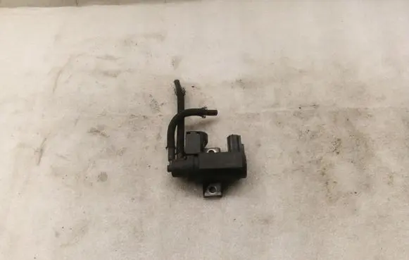 Toyota Corolla Verso AR10 Valve vacuum 258190R010