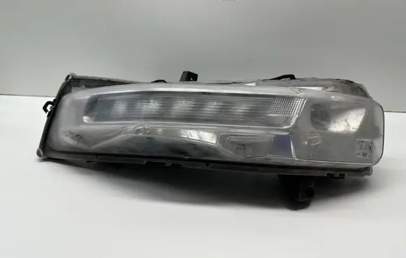 Ford Mustang VI Front fog light PJR3B13201AF S08329 N353A