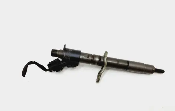 Volvo XC60 Fuel injector 31272690