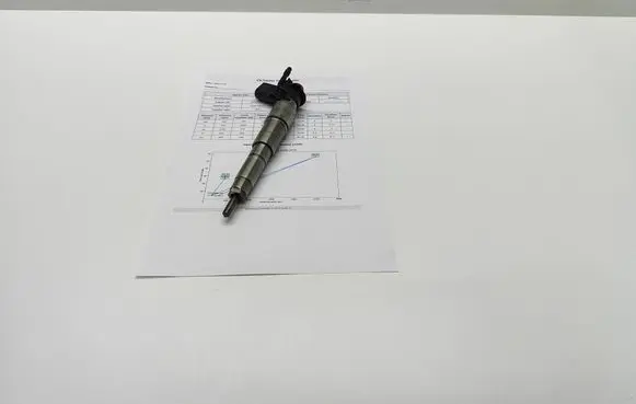 BMW 5 E60 E61 Fuel injector 7796042 779604204 0445115050