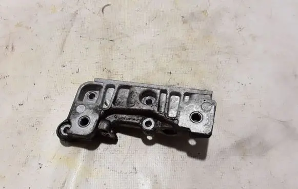 Mercedes-Benz GLA W156 X156 other engine part A6512200607
