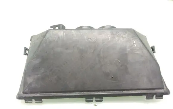 Land Rover Discovery 3 - LR3 Fuse box cover YQH000243