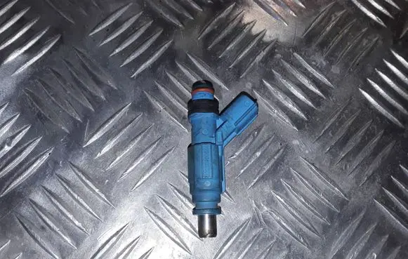 Toyota Corolla E120 E130 Fuel injector 0280156242 232500D060