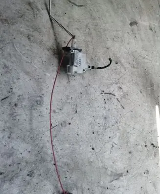 Fuel tank cap lock motor