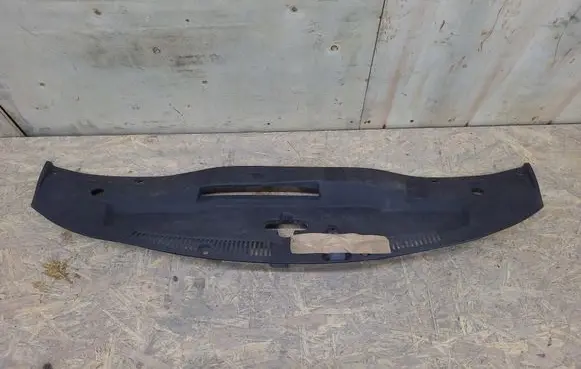 Lexus GS 300 350 430 450H Engine bonnet/hood lock trim molding 5329530090