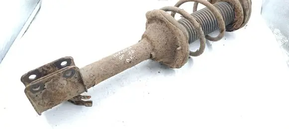 Subaru Impreza I Rear shock absorber with coil spring 