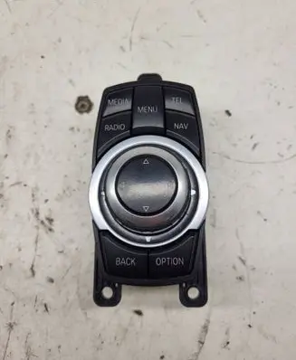 BMW 5 F10 F11 Head unit multimedia control 8464988