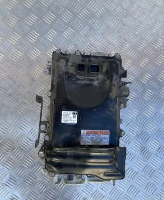 Toyota Yaris XP210 Voltage converter inverter G9200-K0011