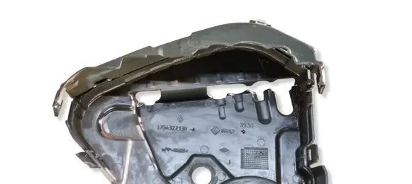 Mercedes-Benz B W247 Timing belt guard (cover) 135632713R