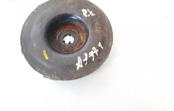 Opel Zafira A Coil spring mount 