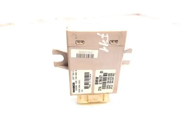 BMW 5 F10 F11 Air suspension control unit module (rear) 6799677 4461500650 004002000