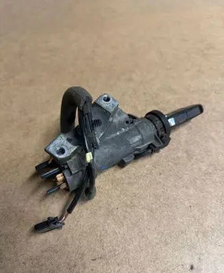 Volkswagen Sharan Ignition lock 4B0905851B