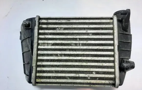 Audi A4 S4 B7 8E 8H Intercooler radiator 8E0145806L