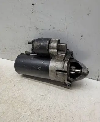 Audi A6 S6 C4 4A Starter motor 0331303101