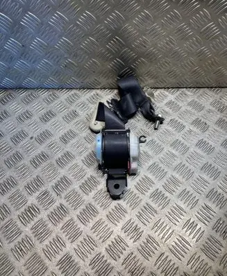Rear seatbelt