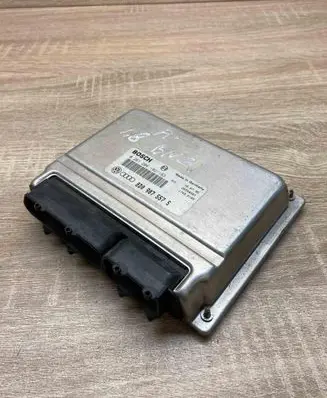 Audi A4 S4 B5 8D Engine control unit/module ECU 8D0907557S 0261204182 183