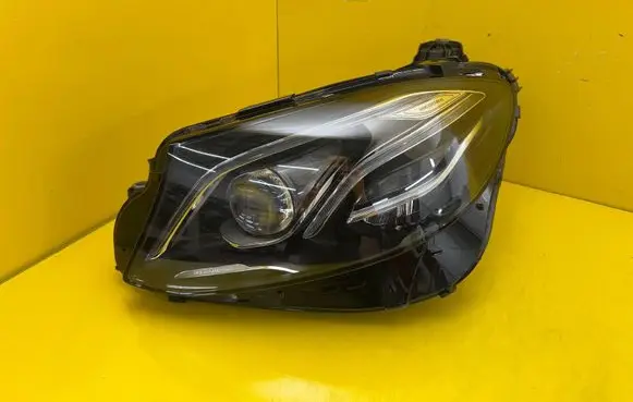 Mercedes-Benz E W213 Headlight/headlamp A2139069102