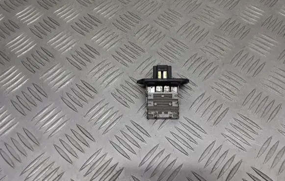 KIA Picanto Heater blower motor/fan resistor