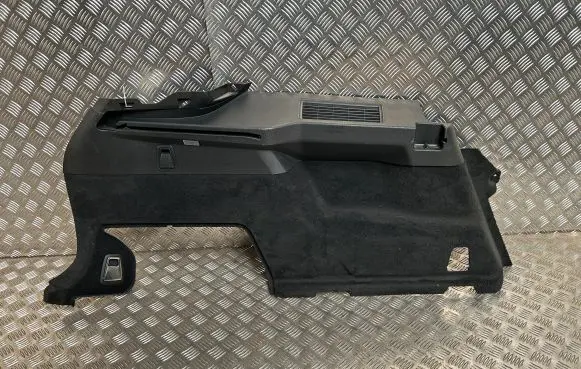 Volvo XC90 Trunk/boot side trim panel 39825155 31377857